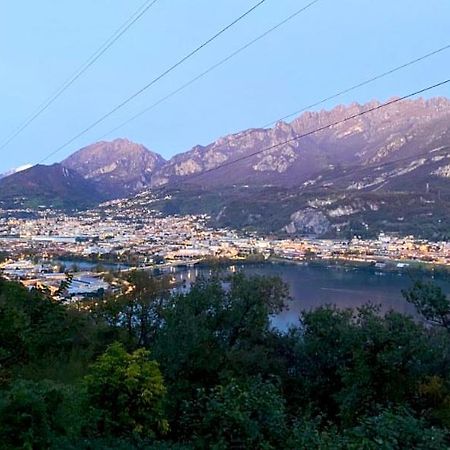 La Dimora Degli Olivi Dependance Villa Galbiate Kültér fotó