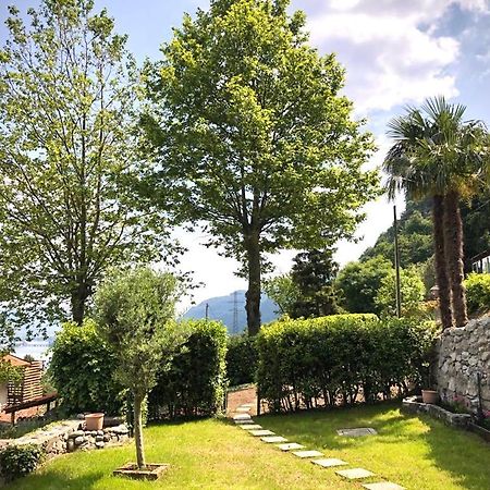 La Dimora Degli Olivi Dependance Villa Galbiate Kültér fotó