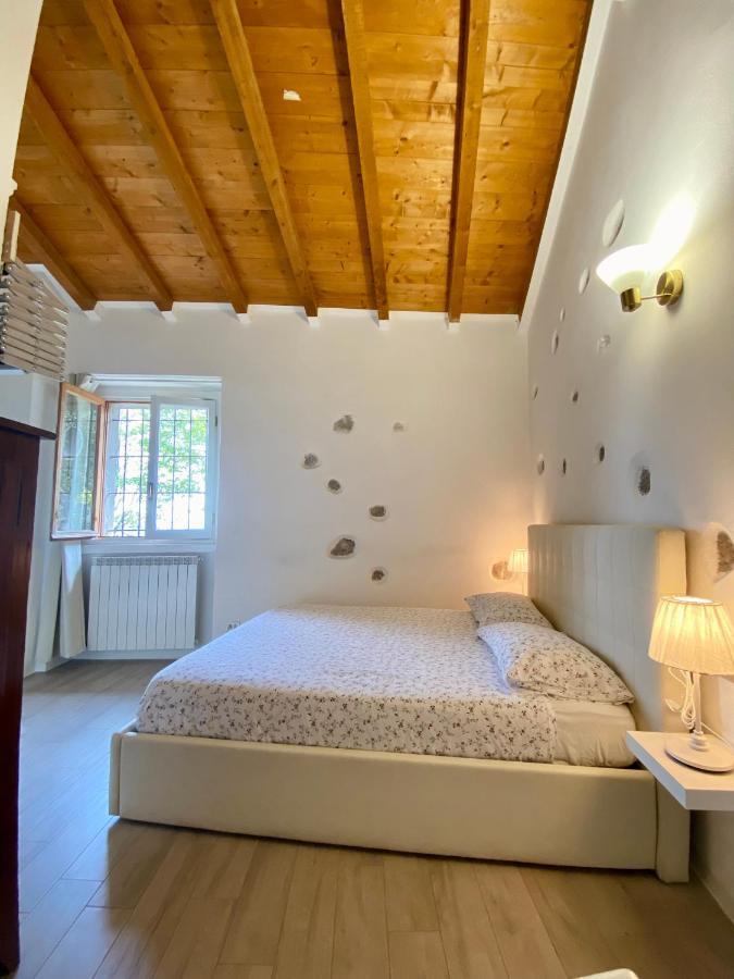 La Dimora Degli Olivi Dependance Villa Galbiate Kültér fotó